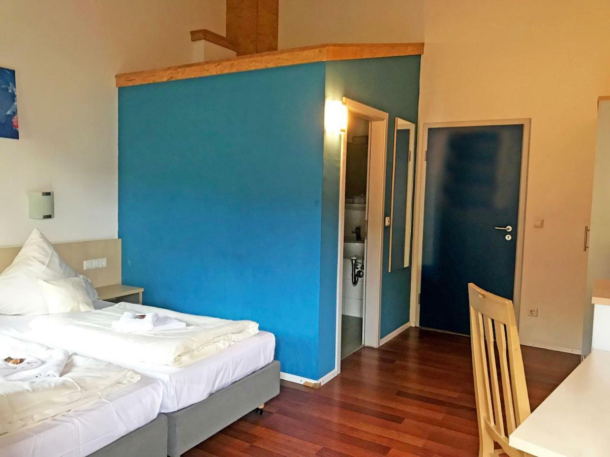Brau Art Hotel Neckarsulm Bagian luar foto